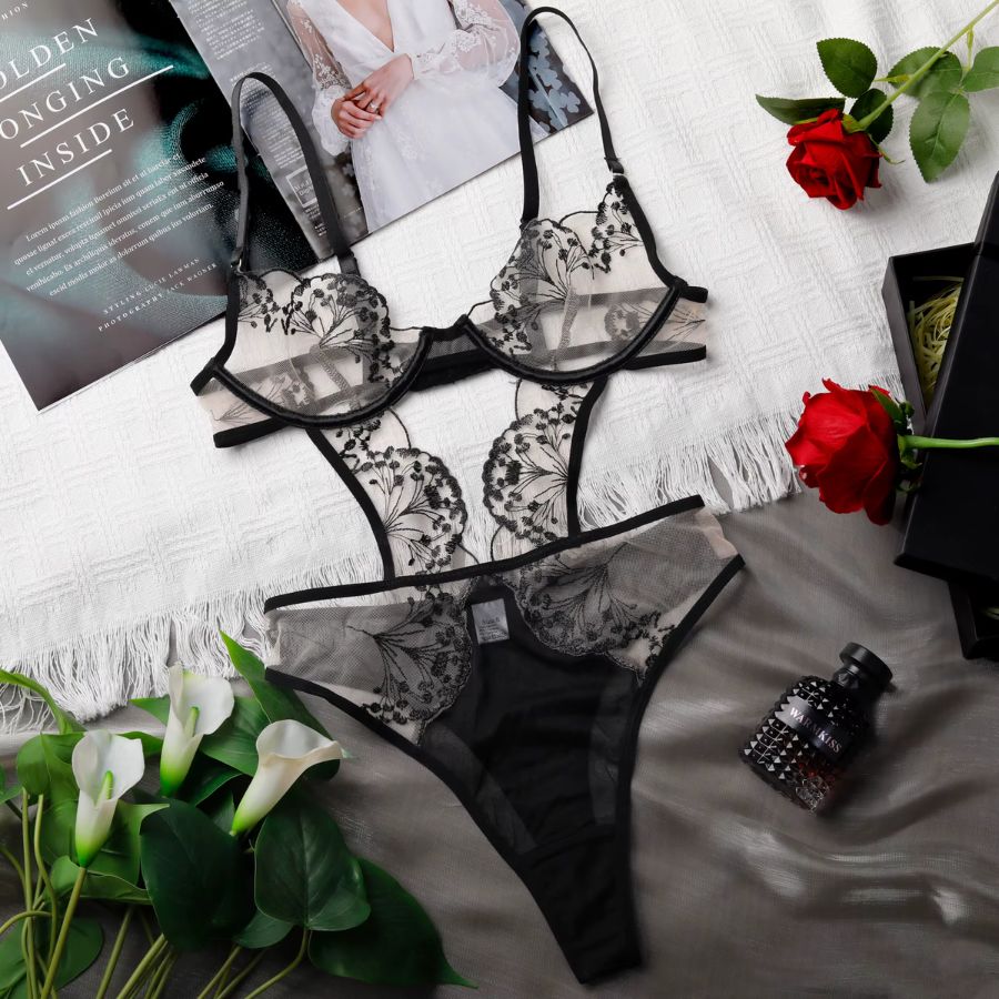 Body ultra sexy en dentelle noir 