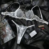 Ensemble de lingerie en dentelle blanche confortable