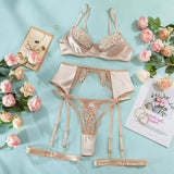 Ensemble porte-jarretelle beige transparent chic