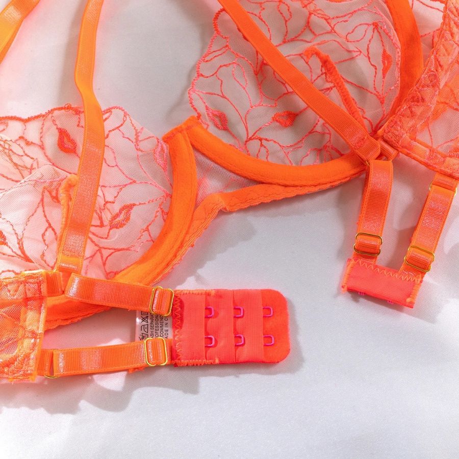 Ensemble porte-jarretelle en dentelle orange pas cher