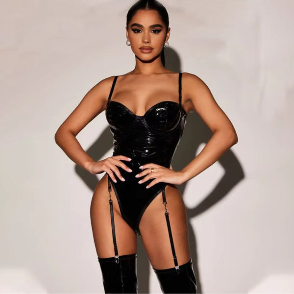 Body porte-jarretelle sexy noir en latex