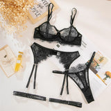 Ensemble porte-jarretelle en dentelle noir pas cher