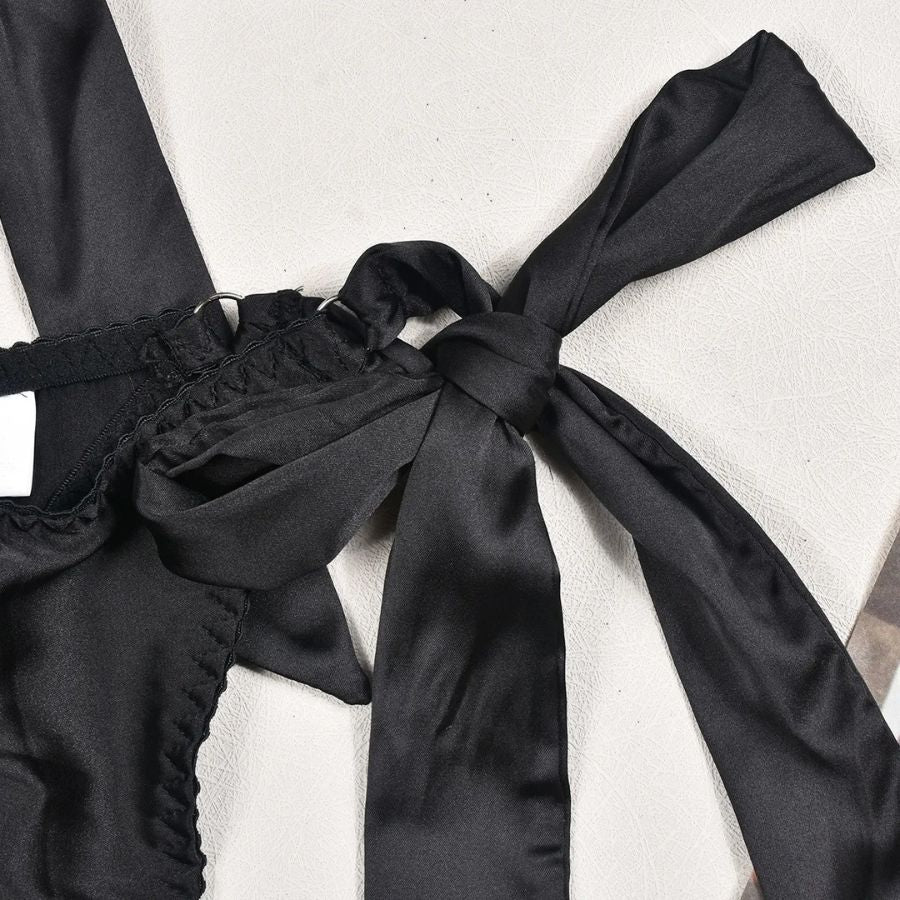 Ensemble de lingerie 2 pièces en satin noir