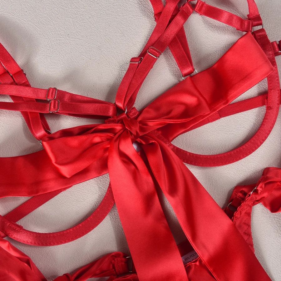Ensemble de lingerie avec nœud en satin rouge