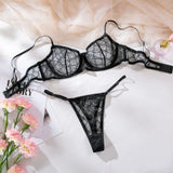 Ensemble de lingerie en dentelle noire confortable