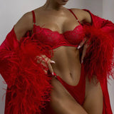 Ensemble de lingerie jupe en satin et dentelle rouge