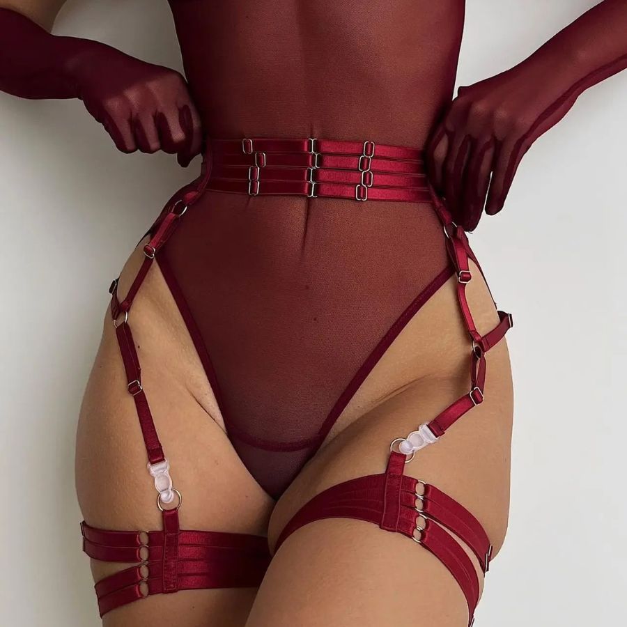 Body sexy porte-jarretelle rouge transparent