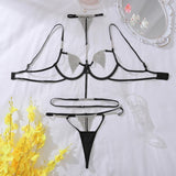 Ensemble de lingerie noir orné de strass
